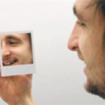 Polaroid-Spiegel von Colin O’ Dowd – Toller Designer